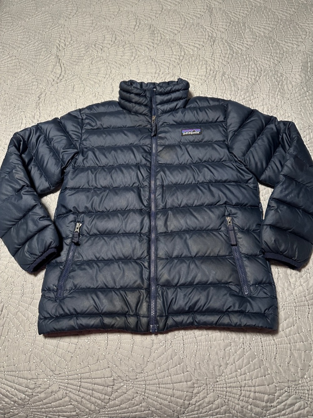 Patagonia Dark Blue Kids Puffer Jacket, EUC, Size Small (7-8)